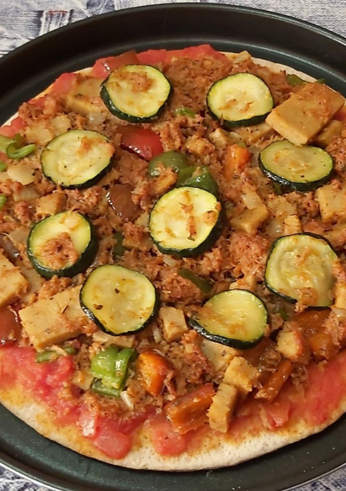 Una foto de Pizza vegana casera
