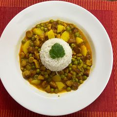Mangodi with rice A picture of Mangodi with rice.