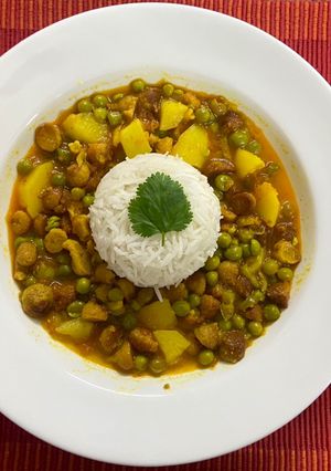 A picture of Mangodi with rice.