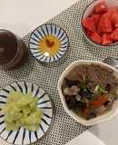 Phở gạo lứt nấu sườn chua