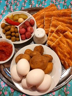 عکسی از دستور سیب زمینی و تخم مرغ تنوری 🥔🥚🥔🥚
