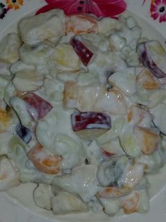 A picture of Pasta cream chaat.