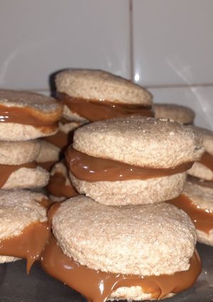 Una foto de Alfajores de maicena integrales