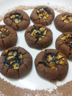 ન્યુટેલા કોકો કુકીઝ (Nutella coco cookies recipe in Gujarati) રેસીપી મુખ્ય ફોટો