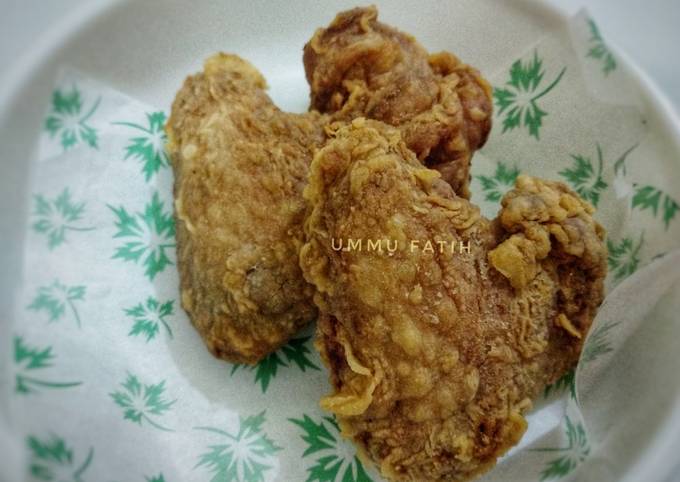 Resep Ayam Goreng Tepung Enak oleh Ummu Fatih - Cookpad