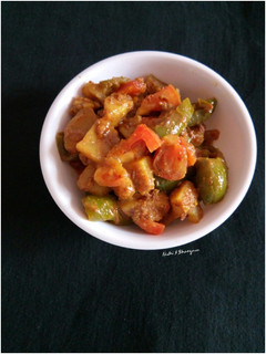 शिमला मिर्च की सब्जी (Shimla mirch ki sabji recipe in hindi) रेसिपी मुख्य फोटो