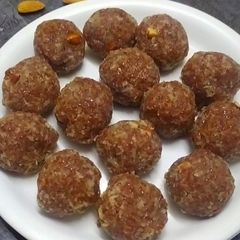 A picture of Garden cress seeds/Aliv/Halim Ladoo (Winter Ladoo).