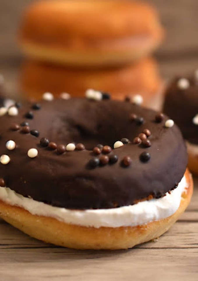 Una foto de Donuts rellenos de nata