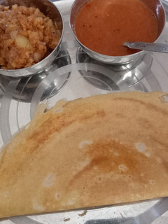 ચટણી ઢોસા (Chutney Dosa Recipe In Gujarati) રેસીપી મુખ્ય ફોટો