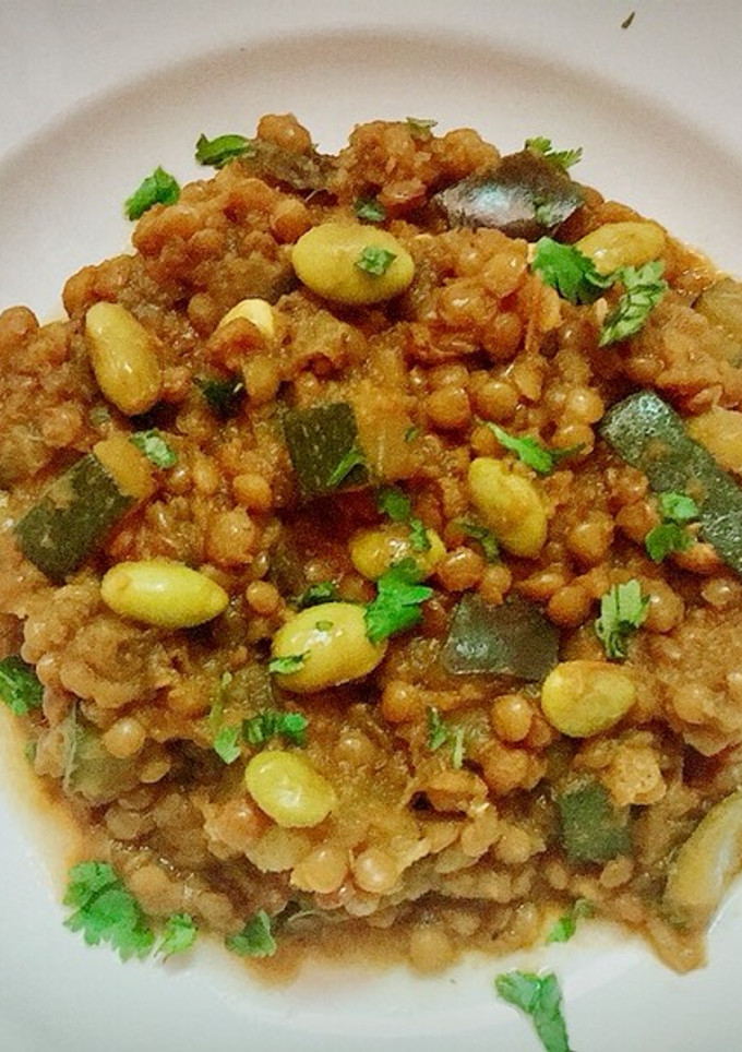 Una foto de Lentejas veganas con habas de Soja