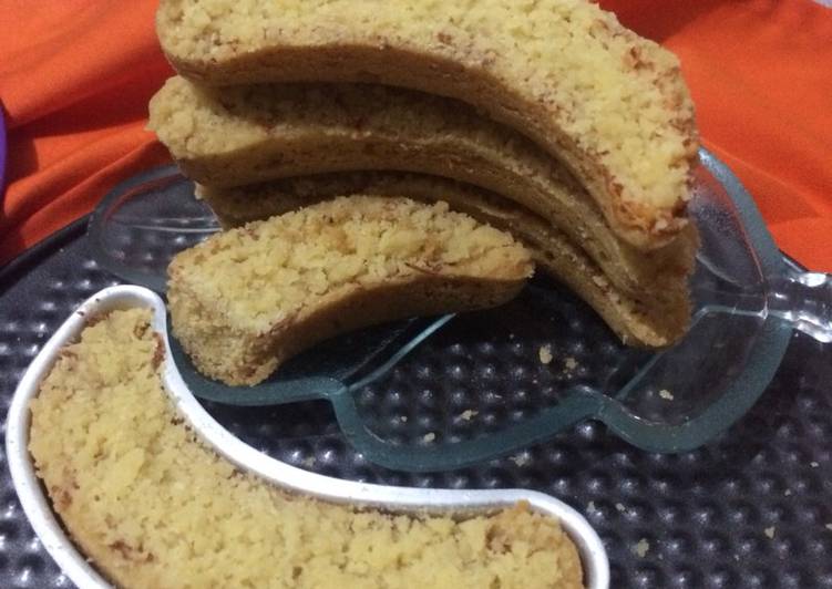 Langkah Mudah untuk Menyiapkan 31. Crumble cheese cookies ala fe’ #rabubaru Anti Gagal