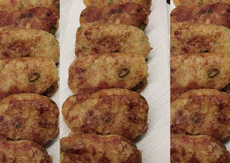 Perkedel Daging Cincang (Indonesian Potato Patties)