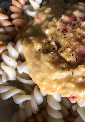 Una foto de Espirales con salsa chilena (de humitas)