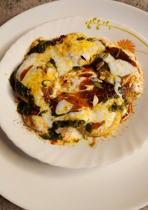 A picture of Papdi Chaat.