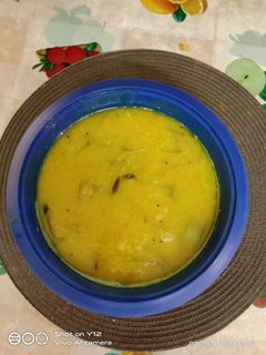 কাঁচা আম দিয়ে মুসুর ডাল(kancha aam diye masoor dal recipe in Bengali) রেসিপির প্রধান ছবি