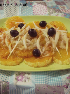 Una foto de Ensalada de naranja y bacalao