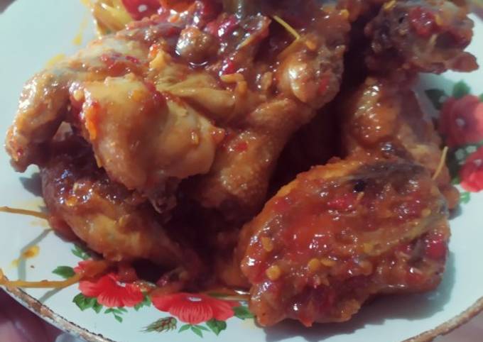 Cara Gampang mengolah Ayam bumbu rujak endull yang Menggugah Selera