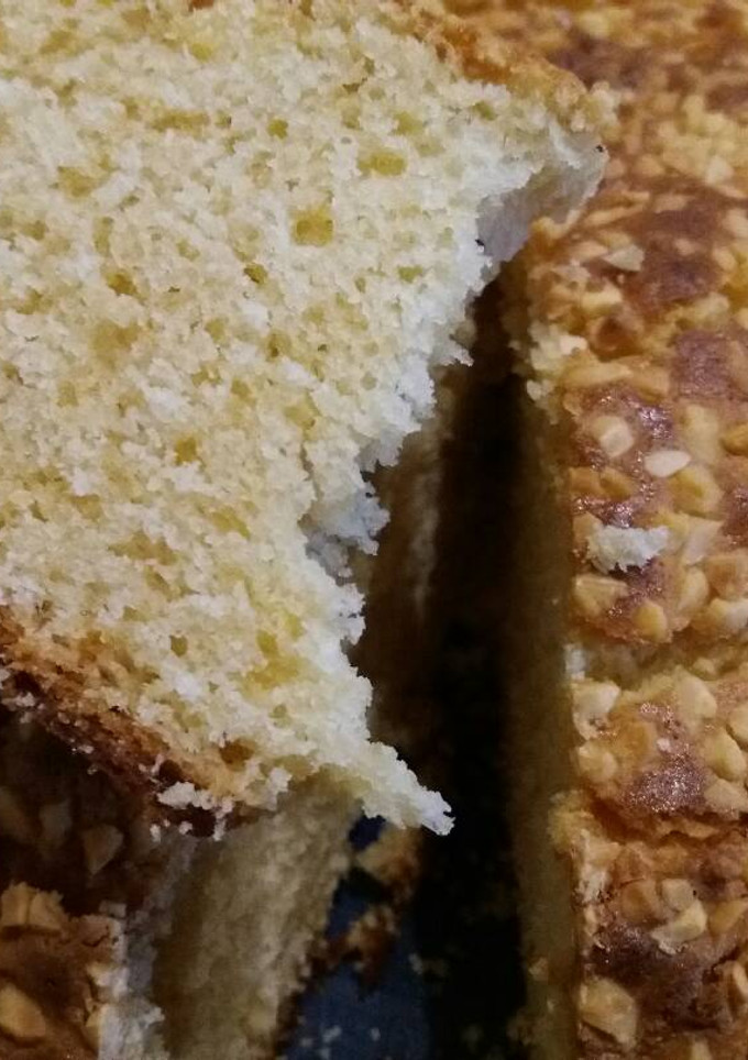 Una foto de Bizcocho de almendra y limón