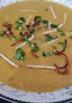 A picture of Chicken haleem.