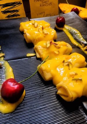 A picture of Mango Malai Khandvi.