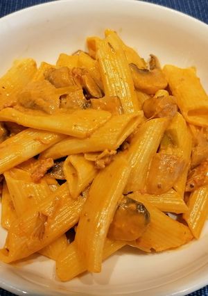 A picture of Orange Pasta.