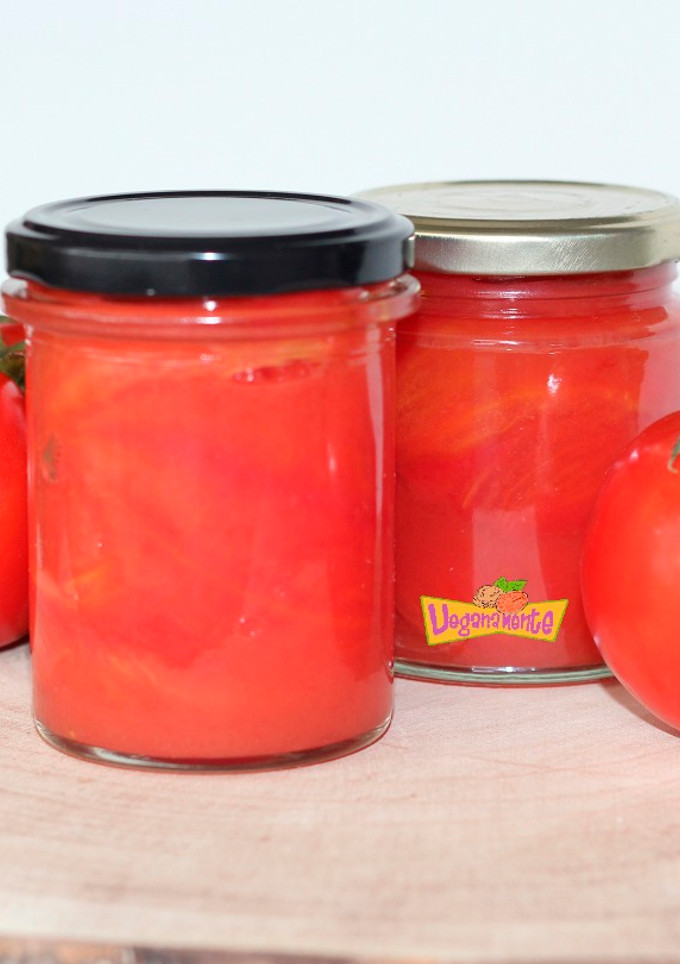 Una foto de Tomate Natural en Conserva
