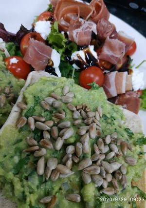 Guacamolés pirítós recept fotója