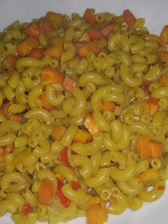 A picture of Carrot macaroni.