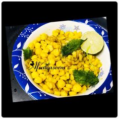 A picture of Golden sweet corns & walnuts chat.