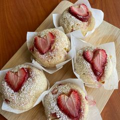 A picture of Strawberry muffins.