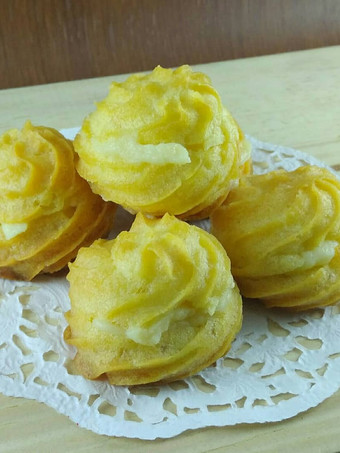 Cara Gampang Menyiapkan Soes mini vla vanila Ekonomis Untuk Jualan