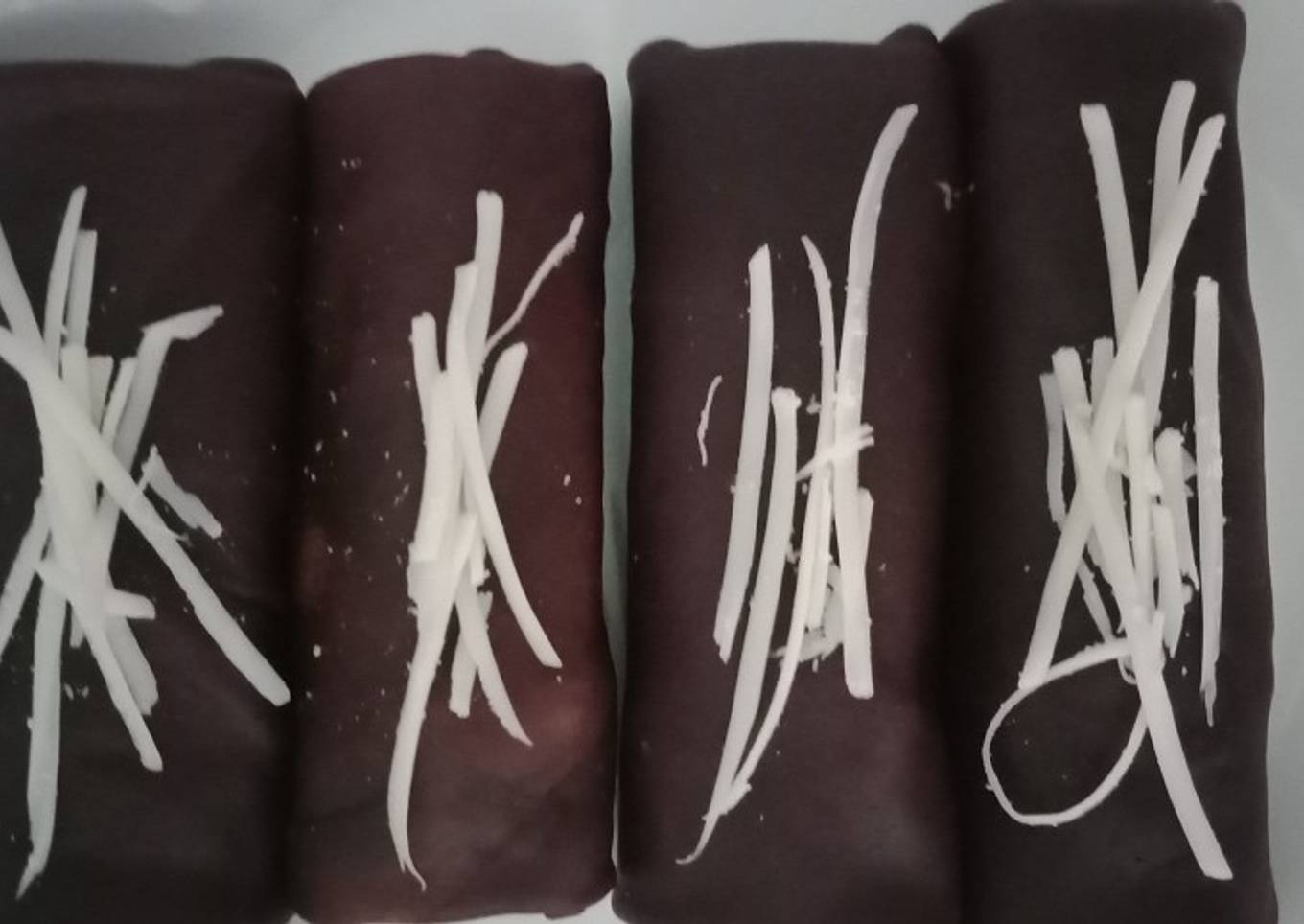 Dadar gulung isi pisang enak banget