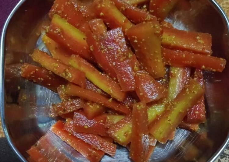 How to Prepare Homemade Carrot pickle
