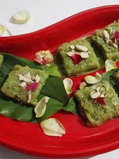 লাউয়ের বরফি (lauer barfi recipe in bengali) রেসিপির প্রধান ছবি