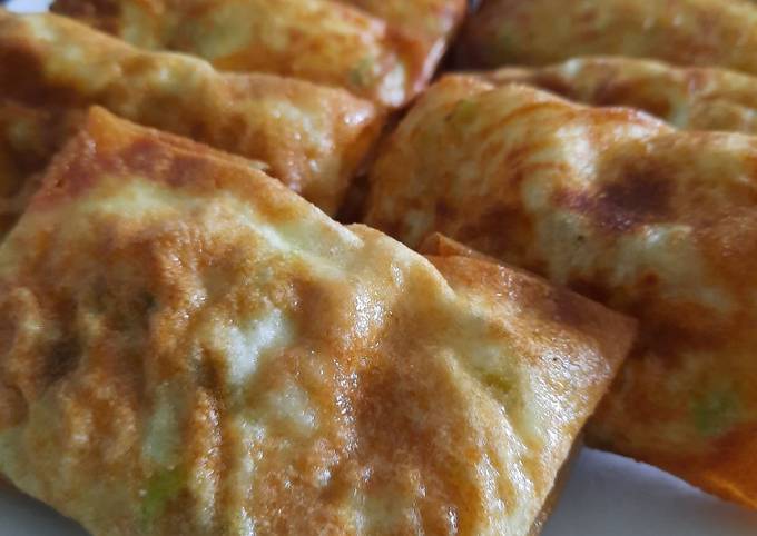 Resep Martabak Kulit Lumpia Isi Kentang Oleh Fanny Wijaya Cookpad