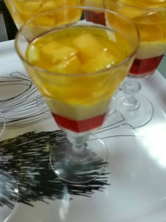 A picture of Mango custard jelly.