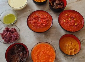 Una foto de 10 opciones de salsas para tus pastas
