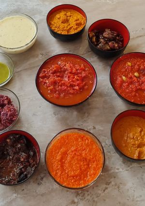 Una foto de 10 opciones de salsas para tus pastas