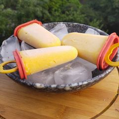 A picture of Instant mango Kulfi.