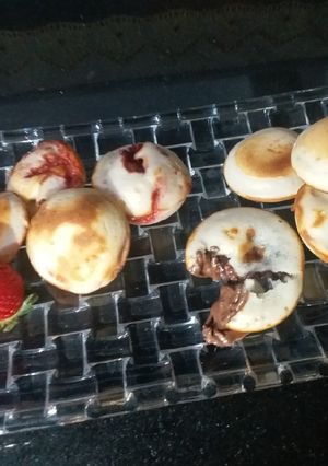 A picture of Stuffed appam.