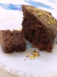 عکسی از دستور كيک با روكش شكلاتی 😋