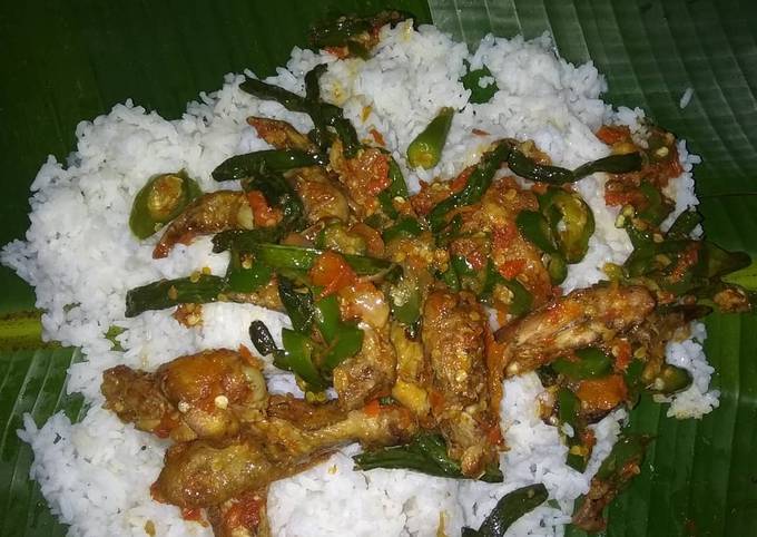 22. Sayap Ayam masak pedas mix kacang panjang