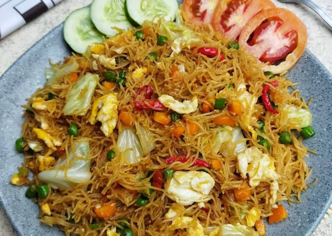 Resep Bihun Goreng Sayuran |Yummy🤤 oleh Uci Mandasari - Cookpad