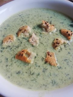 Tejszínes medvehagyma krémleves recept fotója