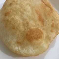 A picture of Luchi.