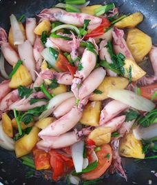 mực xào chua ngọt