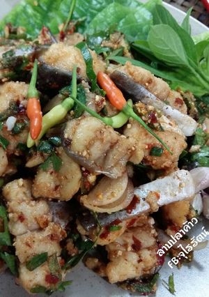 รูปของ ลาบปลาค้าว โดย:ทำครัวง่ายๆ by จุไรรัตน์