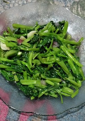 Foto resep Tumis kangkung simple dan praktis