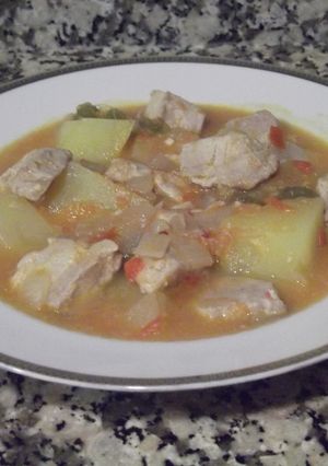 Foto principal de Guiso de atún con patatas