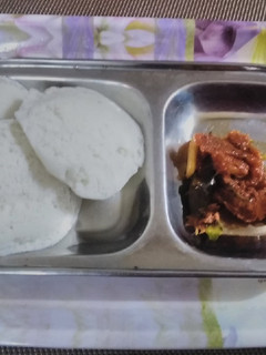 இட்லி+தக்காளி தொக்கு செய்முறை முக்கிய புகைப்படம்